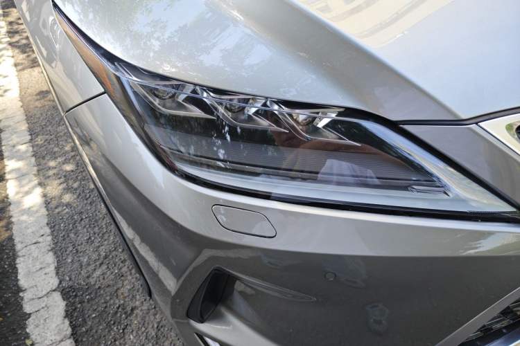 Used Lexus RX 2020 300 4x4 Elegant Edition China VI Right Front Headlight