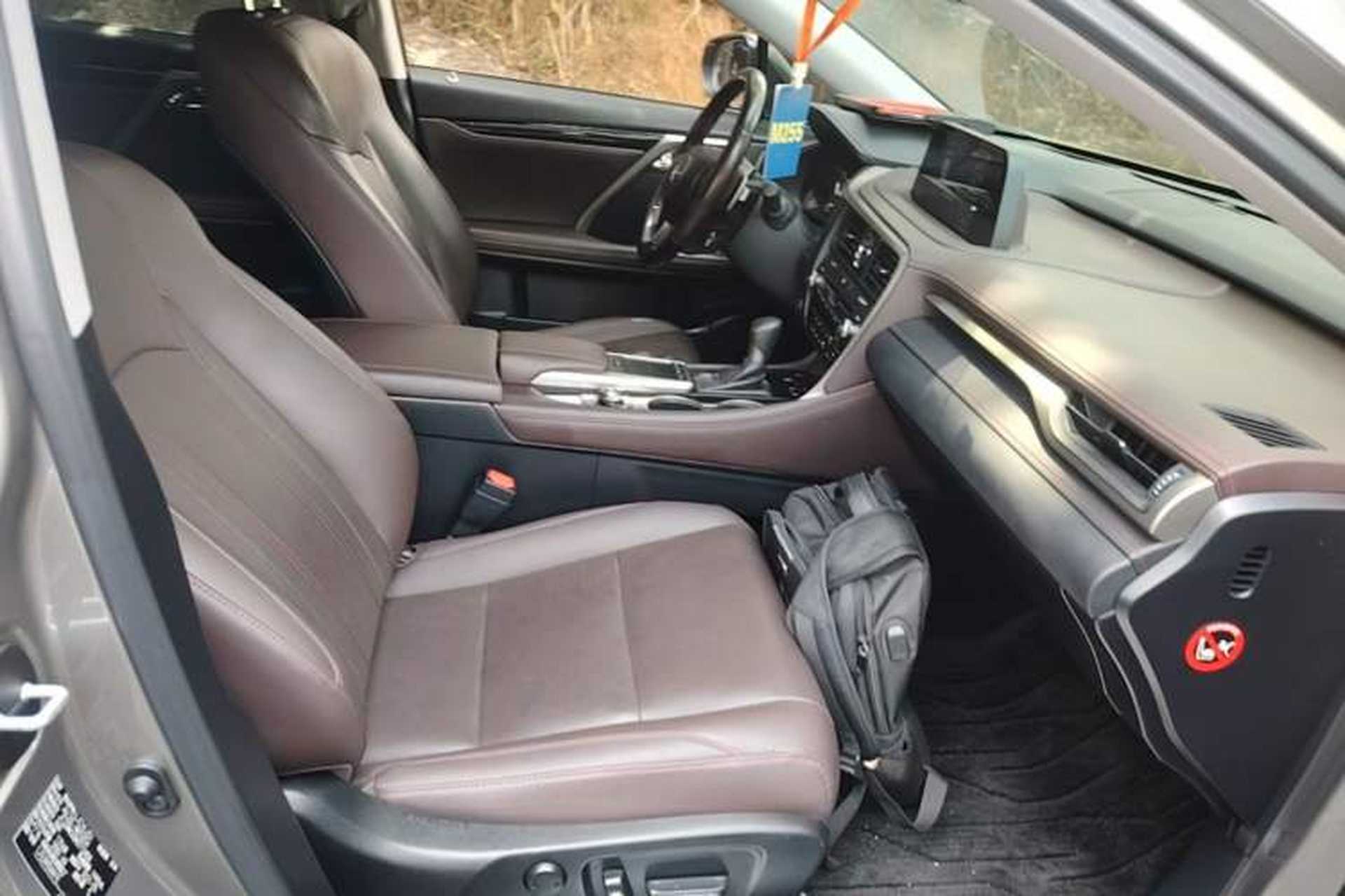 Used Lexus RX 2020 Revised Version 300 Two-Wheel Drive Comfort Edition Right Front Seat