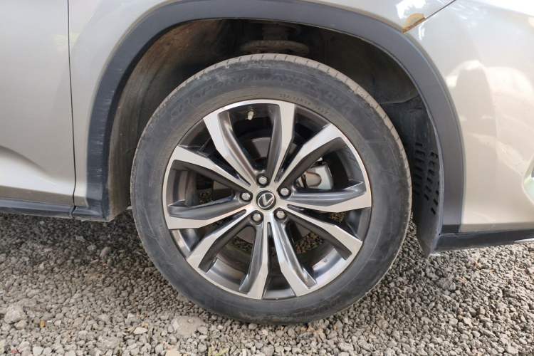 Used Lexus RX 2020 300 4x4 Elegant Edition China VI Right Front Wheel Hub