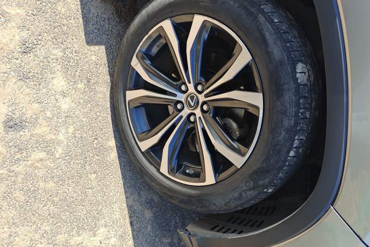 Used Lexus RX 2020 300 4x4 Elegant Edition China VI Right Front Wheel Hub