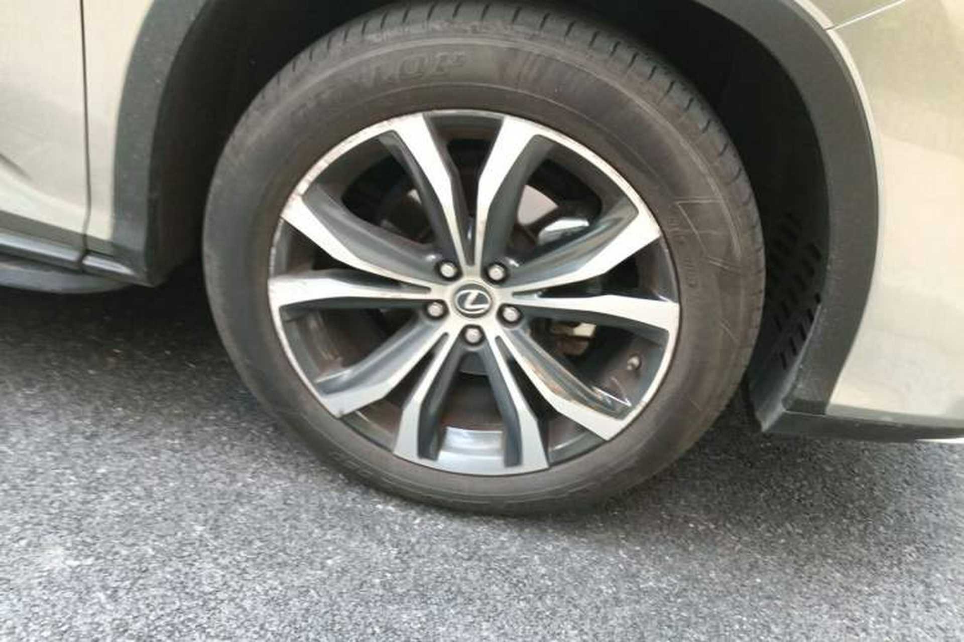 Used Lexus RX 2020 Facelifted 300 4x4 Elegant Edition Right Front Wheel Hub