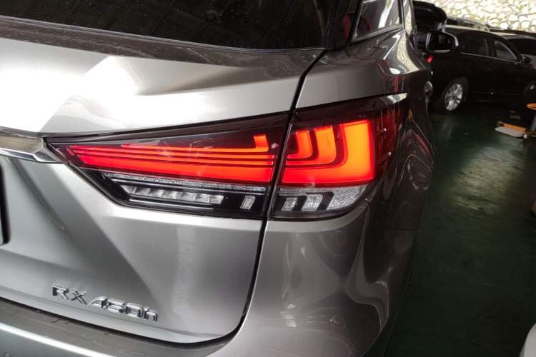 Used Lexus RX 2020 450h Four-Wheel Drive Enjoyment Version Right Rear Taillight