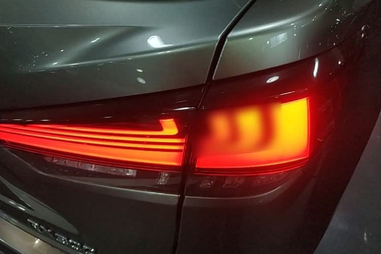 Used Lexus RX 2020 Revised Version 300 Two-Wheel Drive Elite Edition Right Rear Taillight