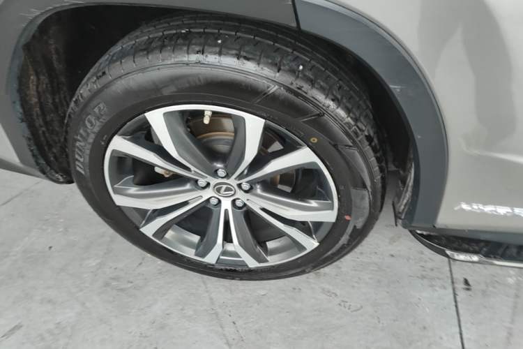 Used Lexus RX 2020 450h Four-Wheel Drive Elegant Edition China VI Standard Right Rear Wheel Hub