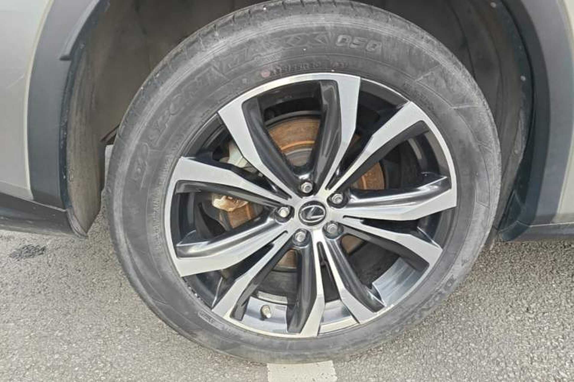 Used Lexus RX 2020 Revised Version 450h Four-Wheel Drive Elegant Edition Right Rear Wheel Hub