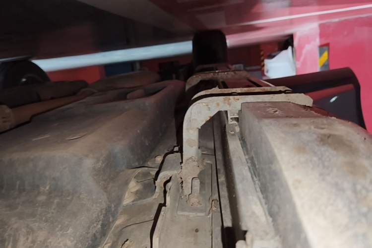 Used Lexus RX 2020 Revised Version 300 Two-Wheel Drive Elite Edition Right Side Sill
