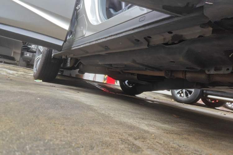 Used Lexus RX 2020 Facelifted 300 4x4 Elegant Edition Right Side Sill