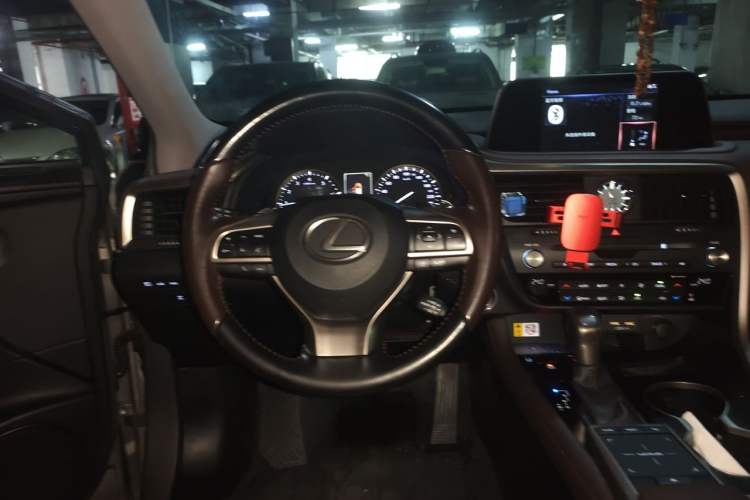 Used Lexus RX 2020 Facelifted 300 4x4 Elegant Edition Steering Wheel