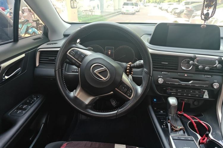 Used Lexus RX 2020 300 Two-Wheel Drive Elite Edition China VI Standard Steering Wheel