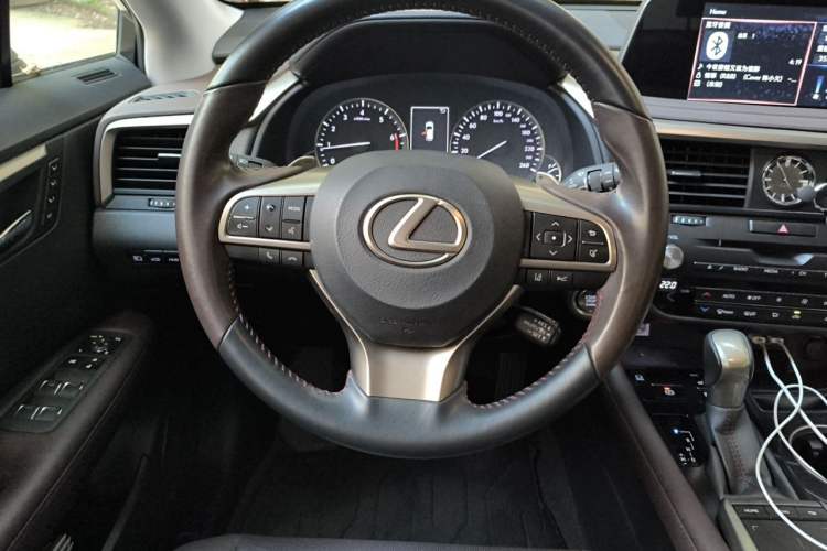 Used Lexus RX 2020 Revised Version 300 Two-Wheel Drive Comfort Edition Steering Wheel
