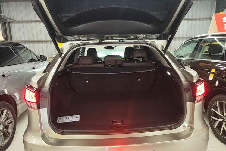 Used Lexus RX 2020 Revised Version 450h Four-Wheel Drive Elegant Edition Trunk
