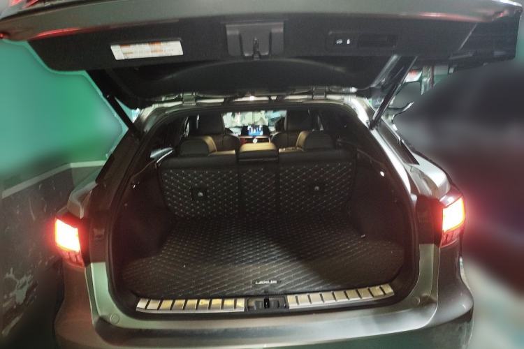 Used Lexus RX 2020 300 4x4 F SPORT China VI Trunk