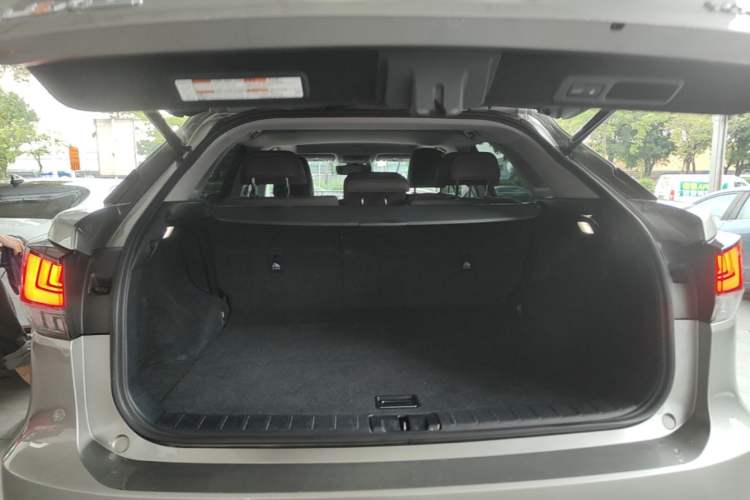 Used Lexus RX 2020 450h Four-Wheel Drive Elegant Edition China VI Standard Trunk