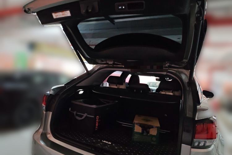 Used Lexus RX 2020 300 4x4 Elegant Edition China VI Trunk