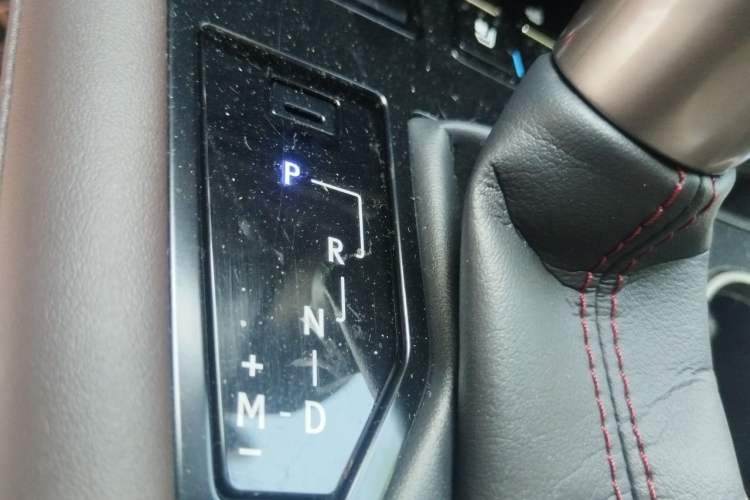 Used Lexus RX 2020 Facelifted 300 4x4 Elegant Edition Vehicle Key