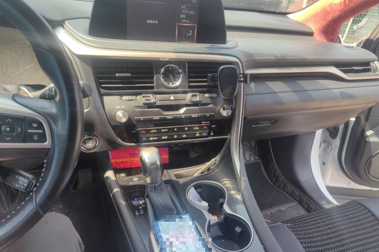 Used Lexus RX 2020 300 Two-Wheel Drive Elite Edition China VI Standard Audio And AC Panel