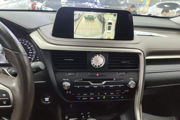 Used Lexus RX 2020 300 Two-Wheel Drive Comfort Edition China VI Standard Audio And AC Panel