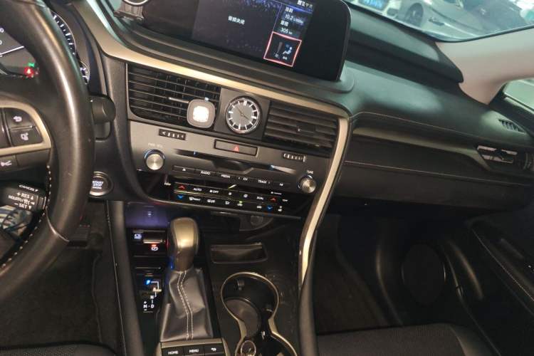 Used Lexus RX 2020 Facelifted 300 4x4 Elegant Edition Audio And AC Panel