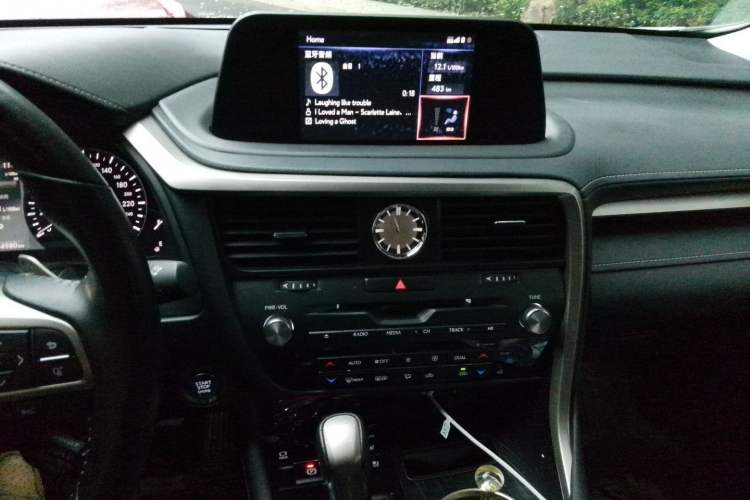 Used Lexus RX 2020 Facelifted 300 4x4 Elegant Edition Audio And AC Panel