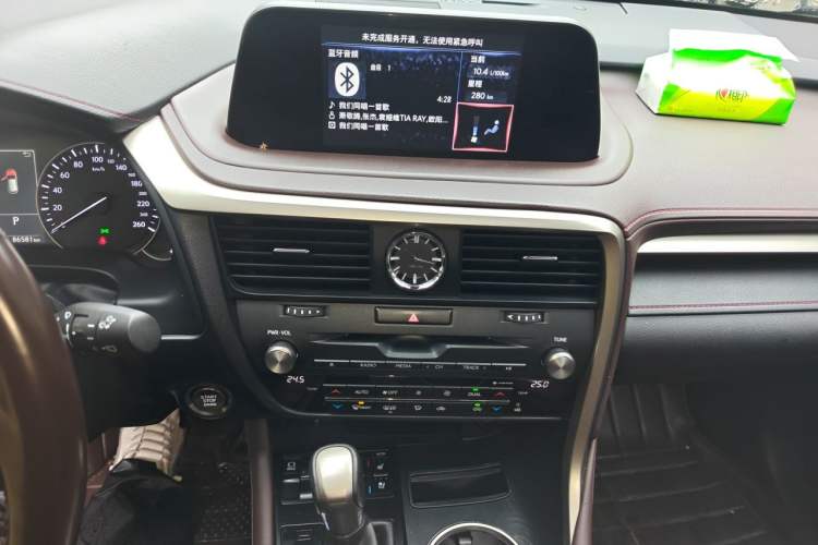 Used Lexus RX 2020 300 4x4 Elegant Edition China V Standard Audio And AC Panel
