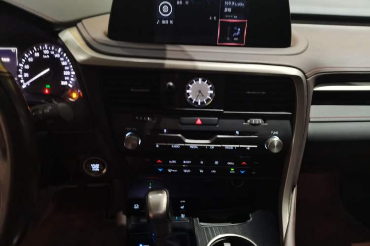 Used Lexus RX 2020 Facelifted 300 4x4 Elegant Edition Audio And AC Panel