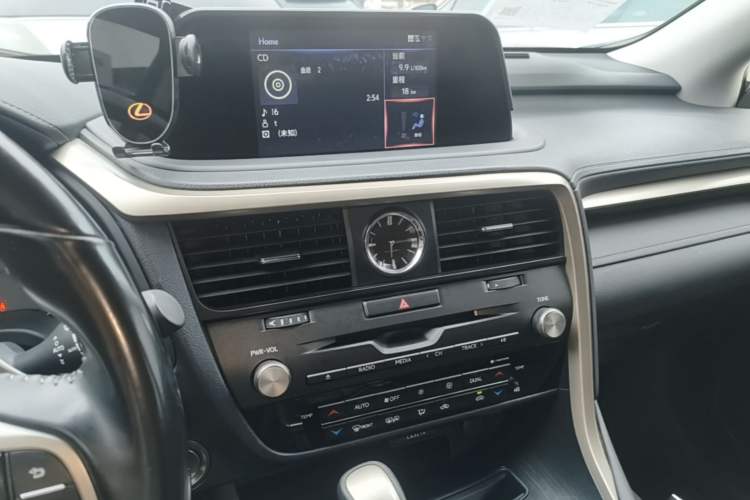Used Lexus RX 2020 Revised Version 300 Two-Wheel Drive Elite Edition Audio And AC Panel