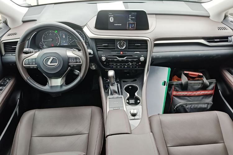 Used Lexus RX 2020 300 4x4 Elegant Edition China VI Center Console