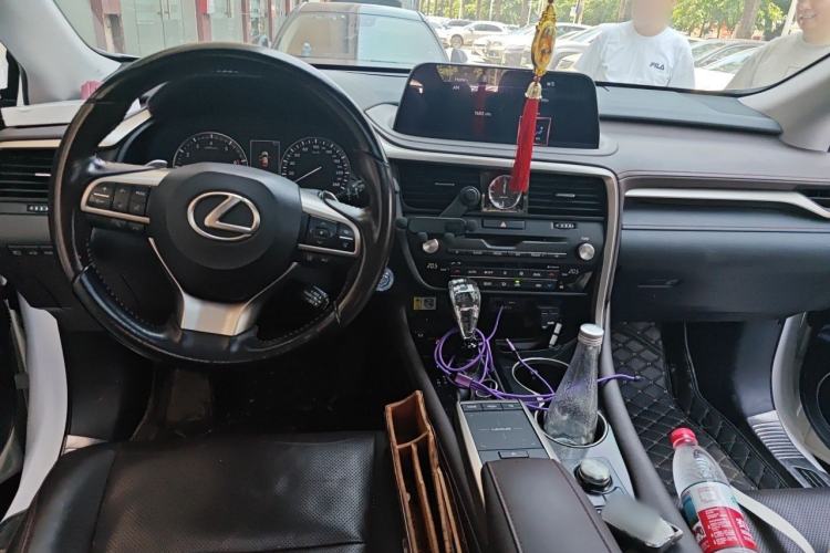 Used Lexus RX 2020 Revised Version 300 Two-Wheel Drive Comfort Edition Center Console