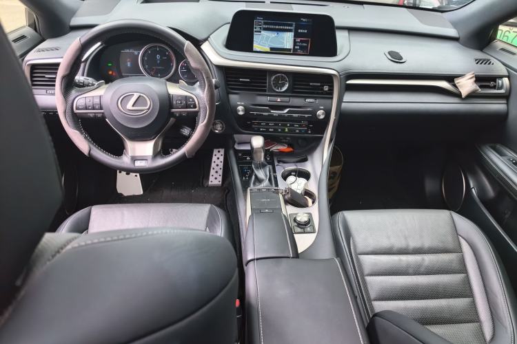 Used Lexus RX 2020 Revised Version 300 Four-Wheel Drive F SPORT Center Console