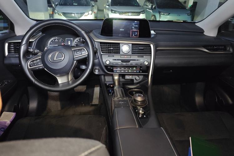 Used Lexus RX 2020 Revised Version 300 Two-Wheel Drive Elite Edition Center Console