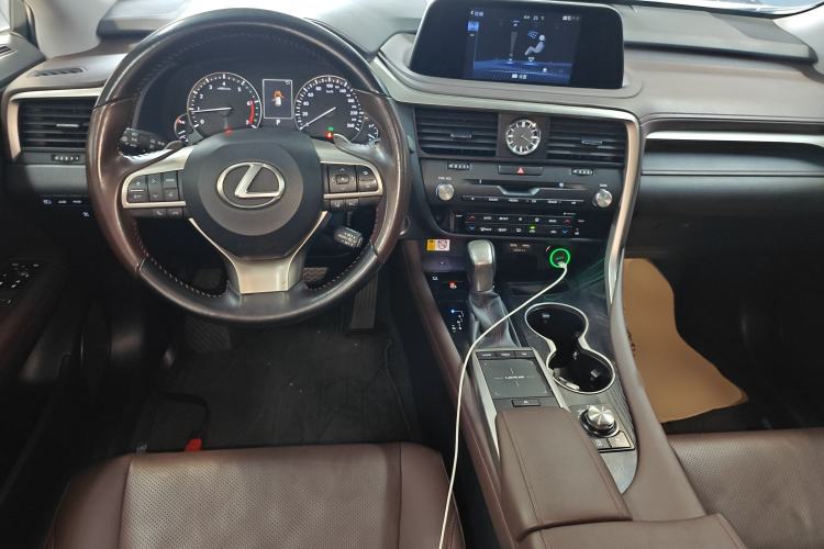 Used Lexus RX 2020 Facelifted 300 4x4 Elegant Edition Center Console