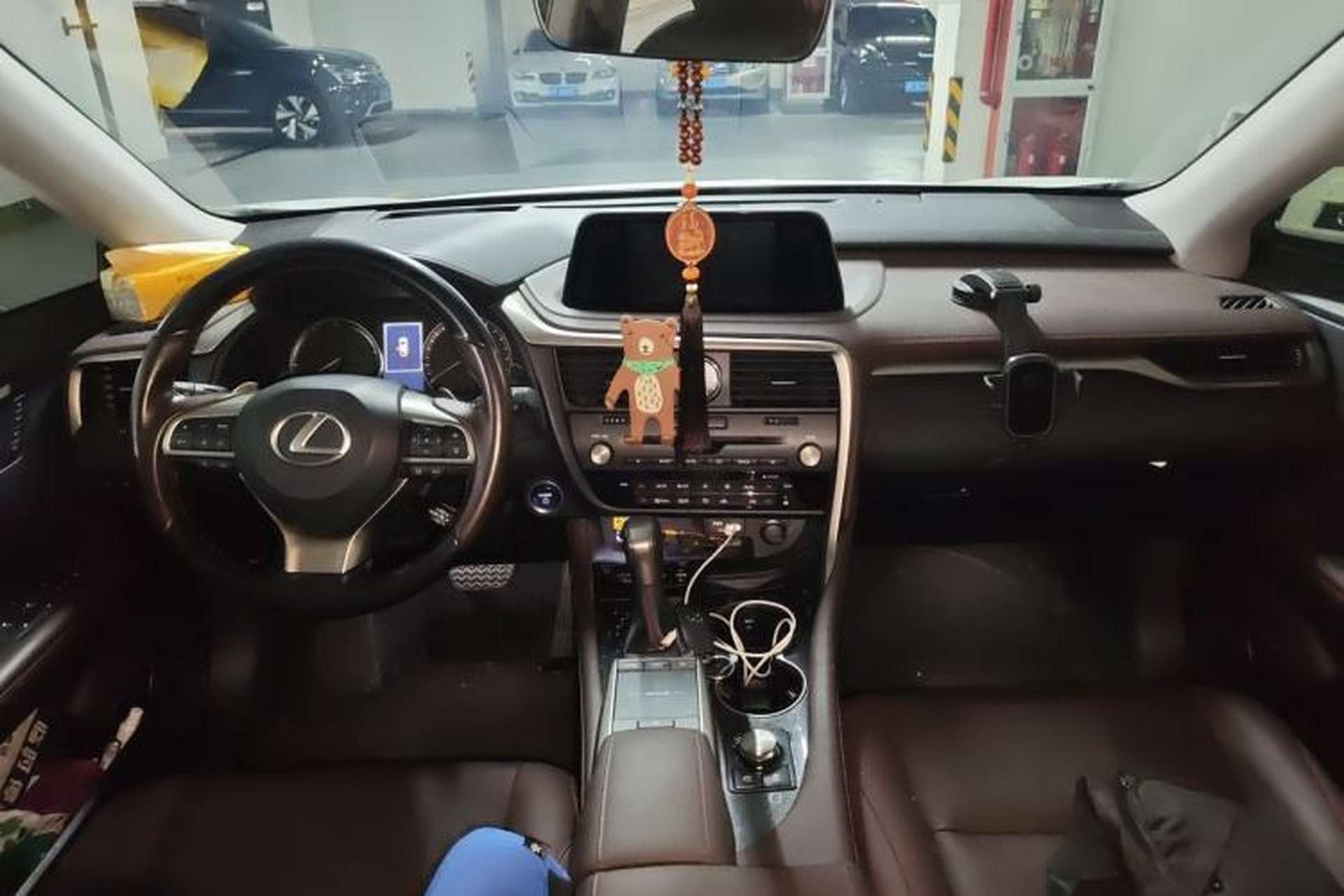 Used Lexus RX 2020 450h Four-Wheel Drive Elegant Edition China VI Standard Center Console