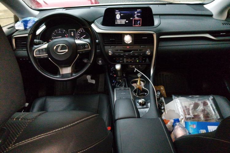 Used Lexus RX 2020 Facelifted 300 4x4 Elegant Edition Center Console