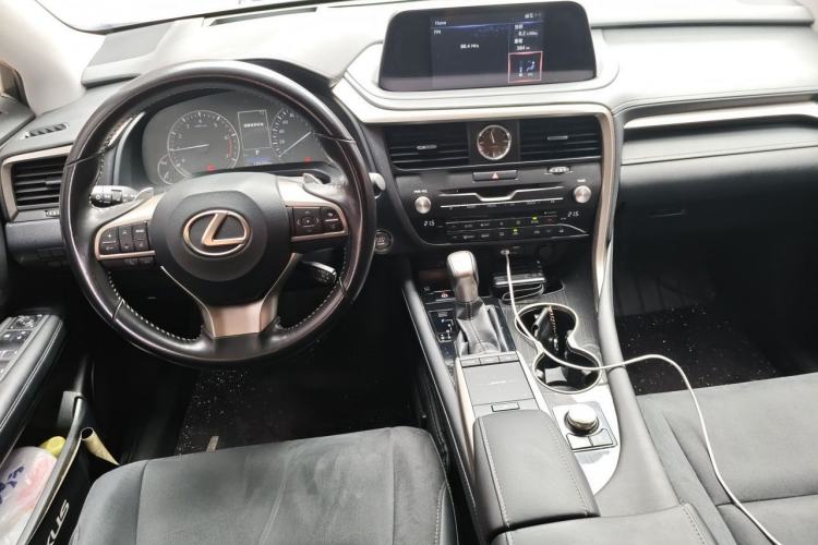 Used Lexus RX 2020 Revised Version 300 Two-Wheel Drive Elite Edition Center Console