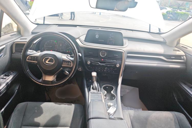 Used Lexus RX 2020 Revised Version 300 Two-Wheel Drive Elite Edition Center Console