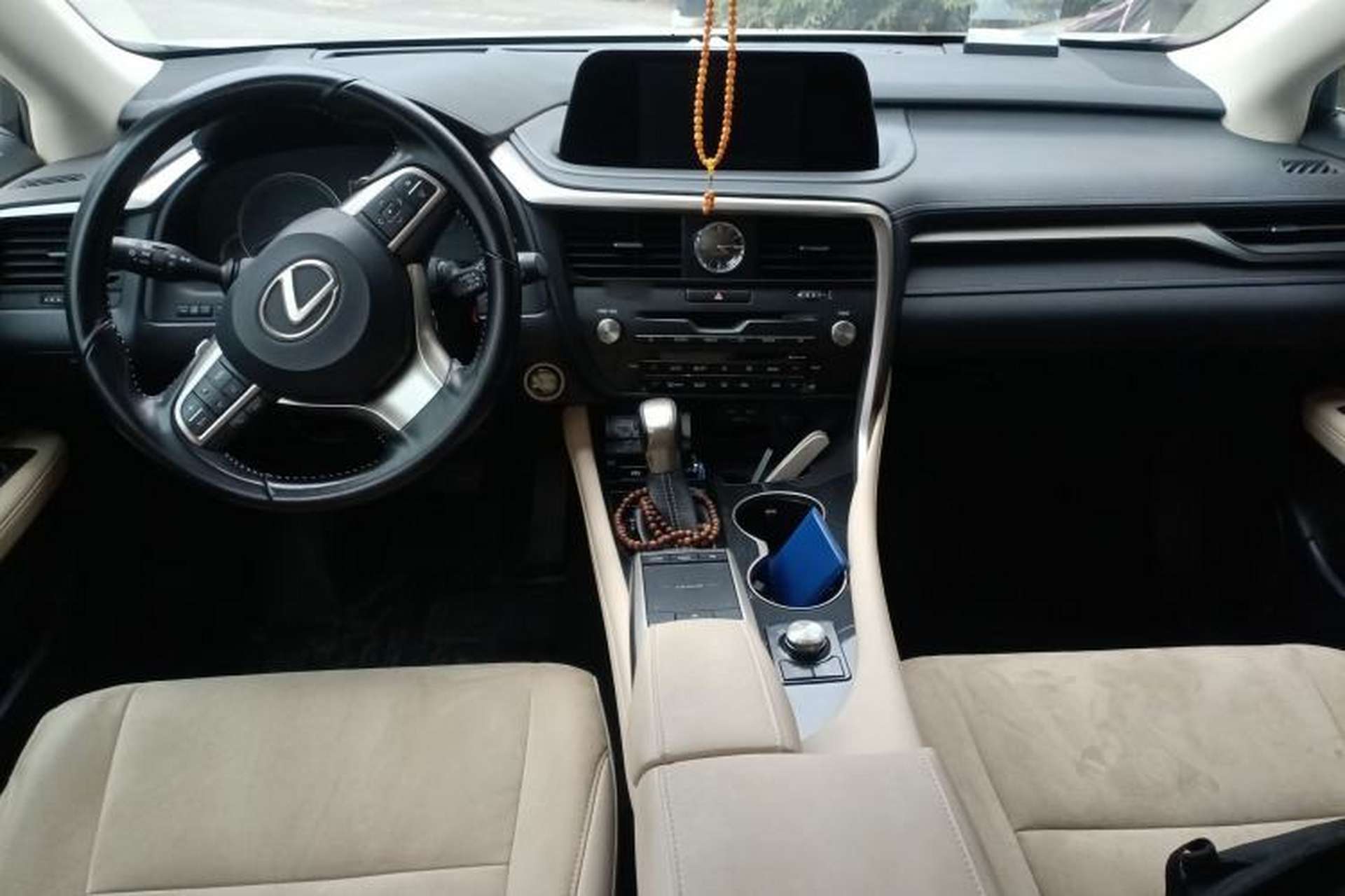 Used Lexus RX 2020 Revised Version 300 Two-Wheel Drive Elite Edition Center Console