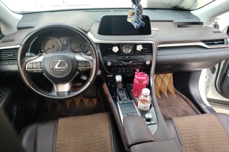 Used Lexus RX 2020 300 4x4 Elegant Edition China VI Center Console