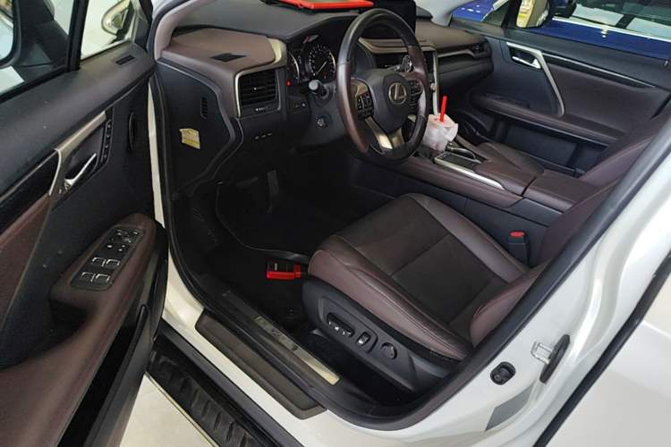 Used Lexus RX 2020 Revised Version 300 Two-Wheel Drive Comfort Edition Driver Seat