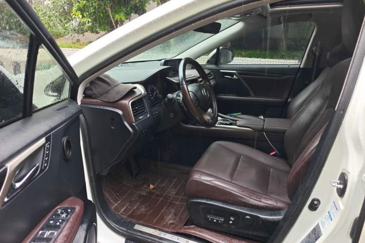 Used Lexus RX 2020 300 4x4 Elegant Edition China V Standard Driver Seat
