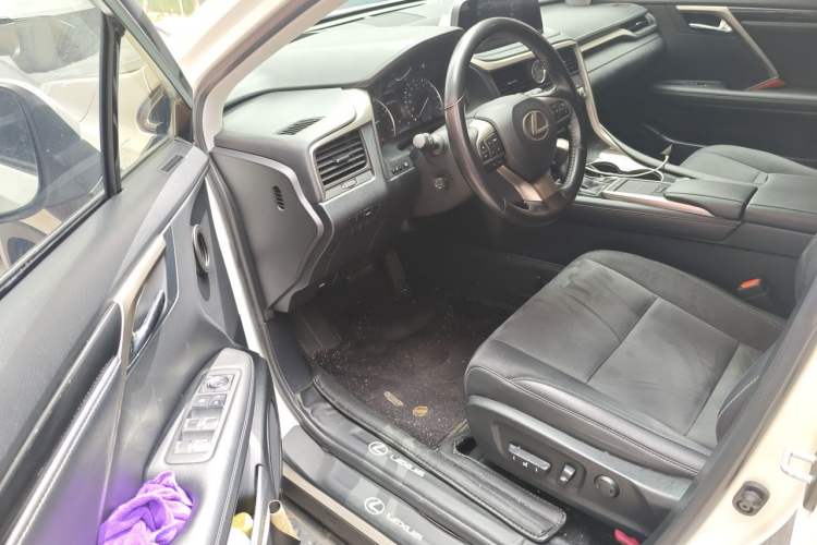 Used Lexus RX 2020 Revised Version 300 Two-Wheel Drive Elite Edition Driver Seat