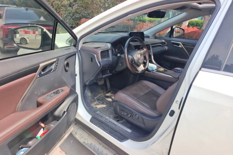 Used Lexus RX 2020 Facelifted 300 4x4 Elegant Edition Driver Seat