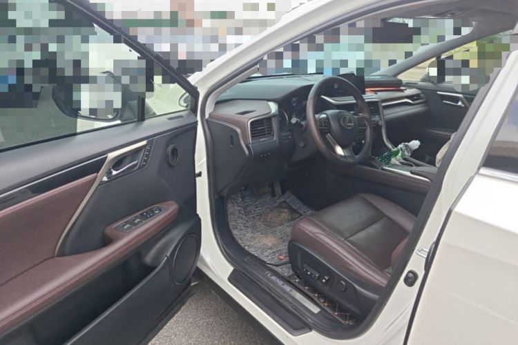 Used Lexus RX 2020 Facelifted 300 4x4 Elegant Edition Driver Seat