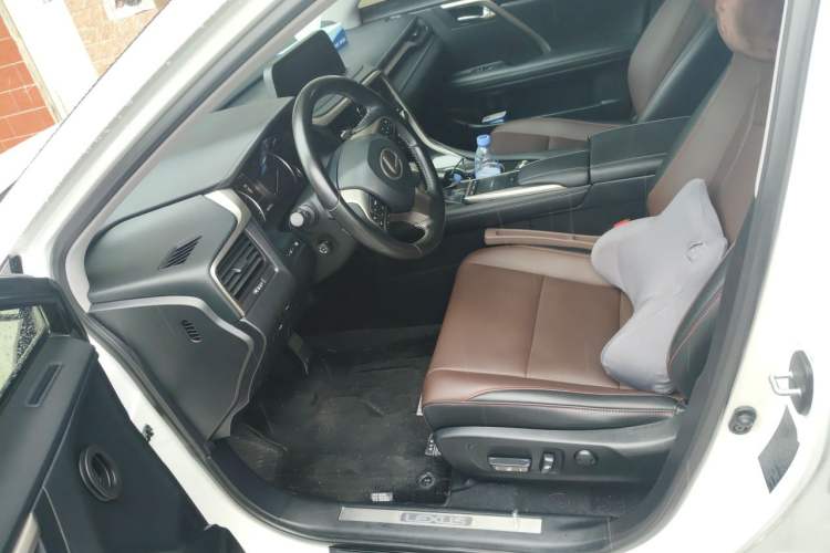 Used Lexus RX 2020 Revised Version 300 Two-Wheel Drive Comfort Edition Driver Seat