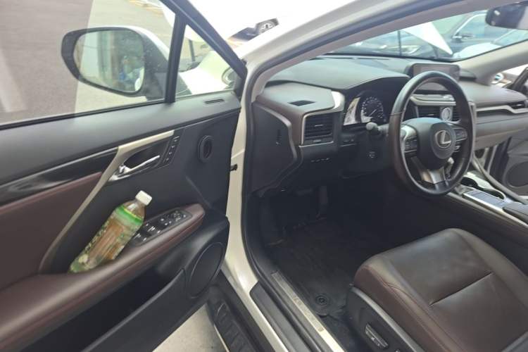 Used Lexus RX 2020 Revised Version 450h Four-Wheel Drive Elegant Edition Driver Seat