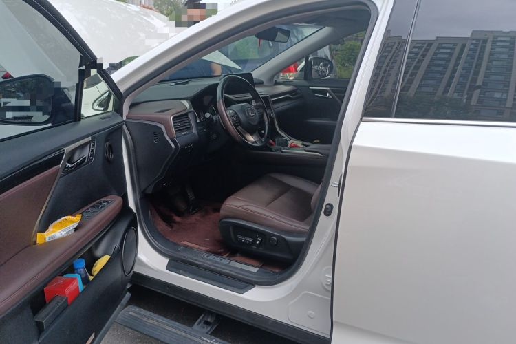 Used Lexus RX 2020 300 4x4 Elegant Edition China VI Driver Seat
