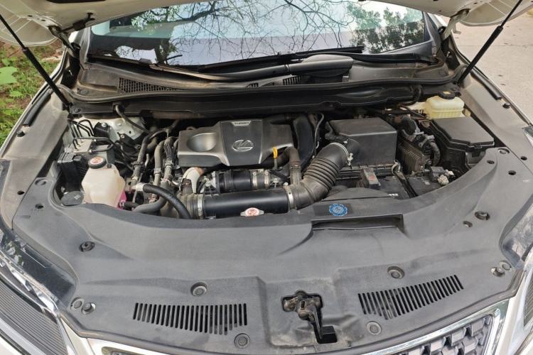Used Lexus RX 2020 300 4x4 Elegant Edition China VI Engine Bay