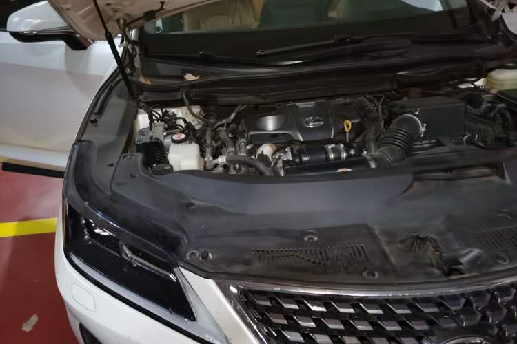 Used Lexus RX 2020 Revised Version 300 Two-Wheel Drive Elite Edition Engine Bay Right