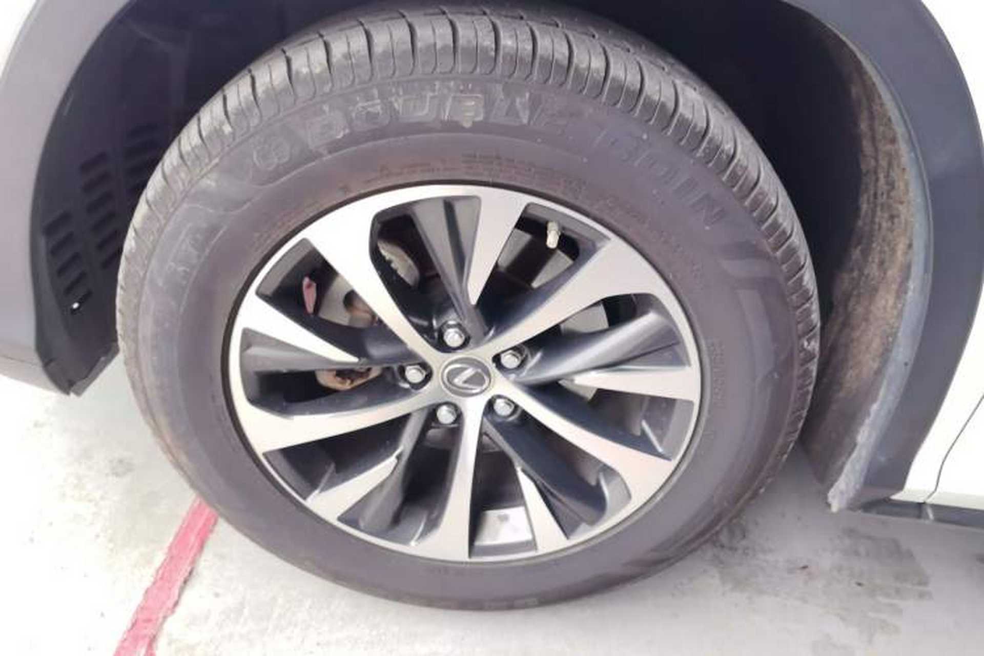 Used Lexus RX 2020 300 Two-Wheel Drive Elite Edition China VI Standard Exterior 2