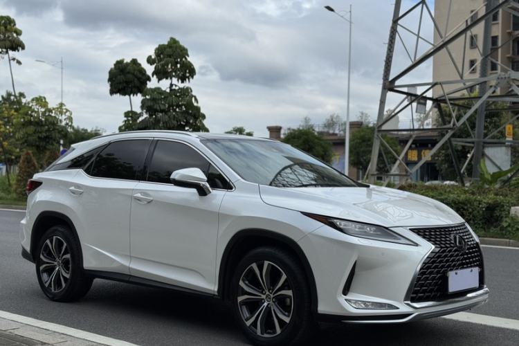 Used Lexus RX 2020 Facelifted 300 4x4 Elegant Edition Exterior 5
