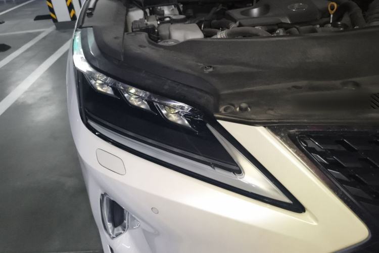 Used Lexus RX 2020 Revised Version 300 Two-Wheel Drive Elite Edition Exterior 6